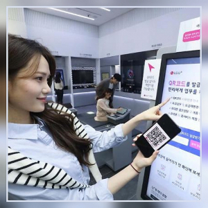 LG Uplus открывает первый магазин без продавцов в центре Сеула.
